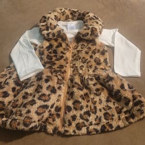 Girls tiger print flared vest with shirt set